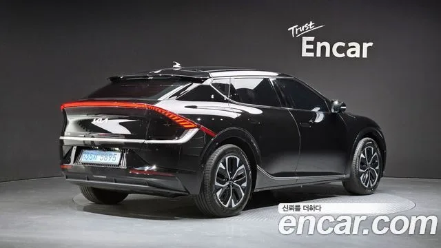 Kia EV6, 2023 — фото автомобиля из Кореи