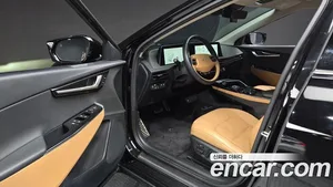 Kia EV6, 2023 — миниатюра 12