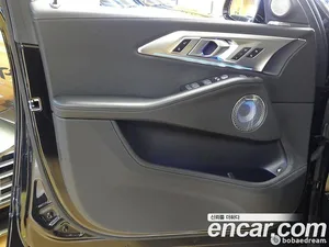 BMW XM, 2023 — миниатюра 12