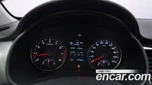 Kia Stonic, 2019 — миниатюра 10