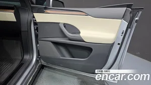 Tesla Model X, 2026 — миниатюра 13