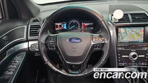 Ford Explorer, 2017 — миниатюра 14