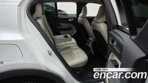 Volvo XC40, 2023 — миниатюра 12