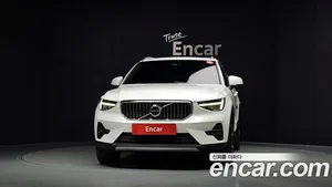 Volvo XC40, 2023 — миниатюра 3