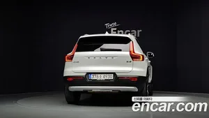 Volvo XC40, 2023 — миниатюра 4