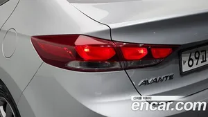 Hyundai Avante, 2016 — миниатюра 9