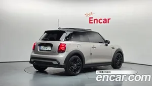 Mini Cooper, 2024 — миниатюра 1