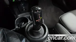 Mini Cooper, 2024 — миниатюра 11