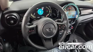 Mini Cooper, 2024 — миниатюра 17