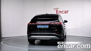 Audi Q4 e-tron, 2022 — миниатюра 4