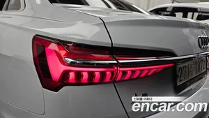 Audi A6, 2022 — миниатюра 9