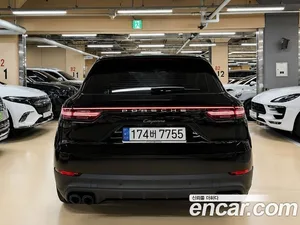 Porsche Cayenne, 2021 — миниатюра 6