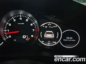 Porsche Cayenne, 2021 — миниатюра 12