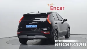 Kia Niro, 2023 — миниатюра 1