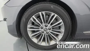 Genesis EQ900, 2016 — миниатюра 5