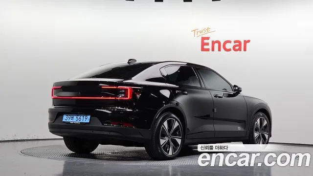 Polestar Polestar 2, 2022 — фото автомобиля из Кореи