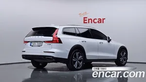 Volvo V60, 2021 — миниатюра 2