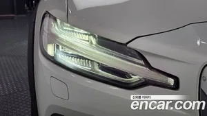 Volvo V60, 2021 — миниатюра 8