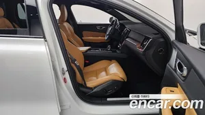 Volvo V60, 2021 — миниатюра 16