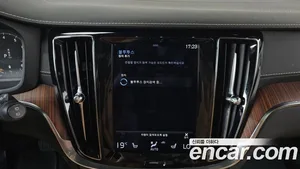 Volvo V60, 2021 — миниатюра 32