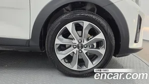Kia Stonic, 2018 — миниатюра 7