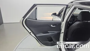 Kia Stonic, 2018 — миниатюра 15