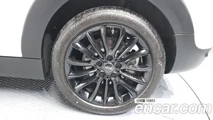Mini Clubman, 2019 — миниатюра 4