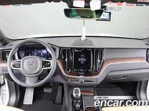 Volvo XC60, 2025 — миниатюра 13
