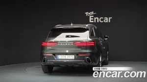 Genesis GV70, 2023 — миниатюра 4