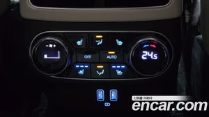 Genesis GV70, 2023 — миниатюра 18