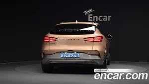 Genesis GV60, 2022 — миниатюра 3