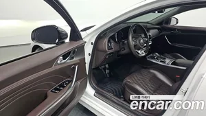 Kia Stinger, 2021 — миниатюра 12