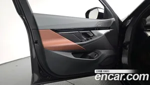 BMW 5-Series, 2025 — миниатюра 13