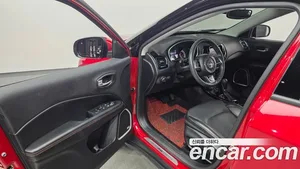 Jeep Compass, 2018 — миниатюра 10