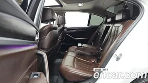 BMW 5-Series, 2018 — миниатюра 11