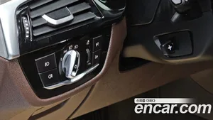 BMW 5-Series, 2018 — миниатюра 13