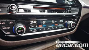 BMW 5-Series, 2017 — миниатюра 15