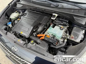 Kia Niro, 2017 — миниатюра 5