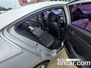 Hyundai Avante, 2016 — миниатюра 13