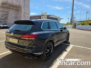 Volkswagen Touareg, 2020 — миниатюра 13