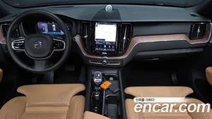 Volvo XC60, 2023 — миниатюра 9