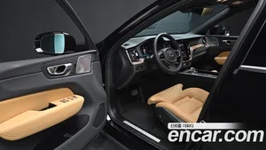 Volvo XC60, 2023 — миниатюра 12