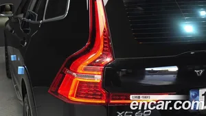 Volvo XC60, 2023 — миниатюра 8