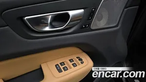 Volvo XC60, 2023 — миниатюра 27