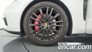 Porsche Panamera, 2017 — миниатюра 5