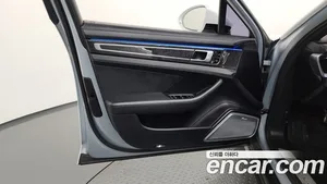 Porsche Panamera, 2017 — миниатюра 14