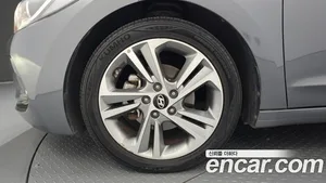 Hyundai Avante, 2017 — миниатюра 5