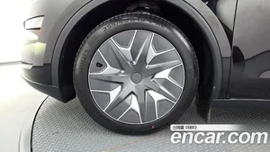 Tesla Model Y, 2026 — миниатюра 4