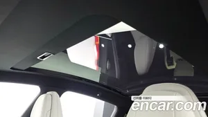 Tesla Model Y, 2026 — миниатюра 33