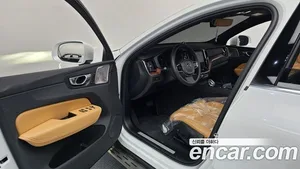 Volvo XC60, 2023 — миниатюра 13